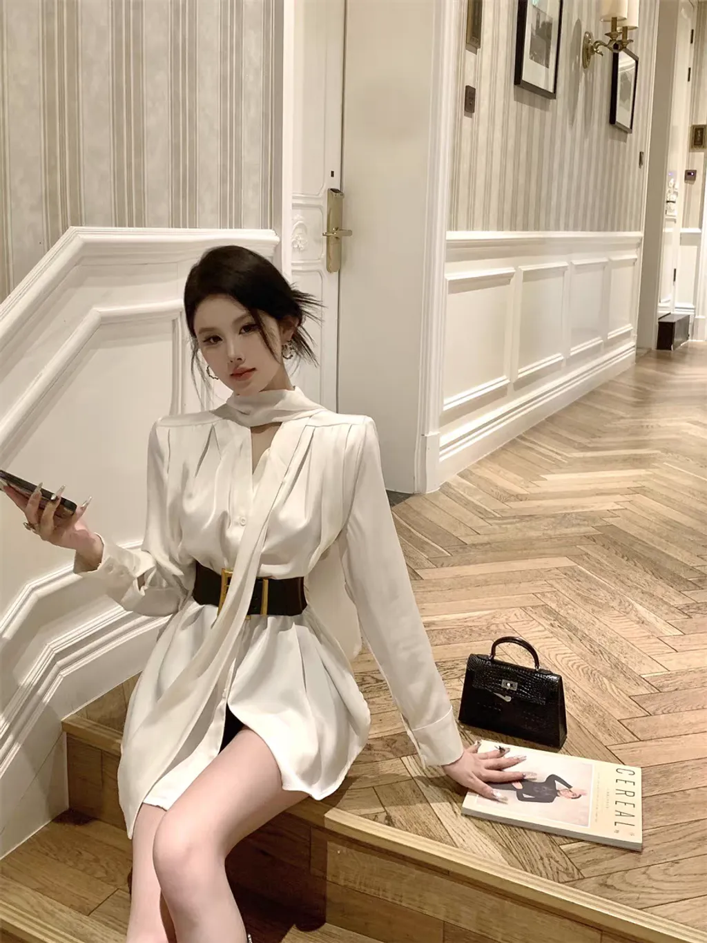 ModaFesta -hwarang-elegant-korean-boss-lady-outfit-white