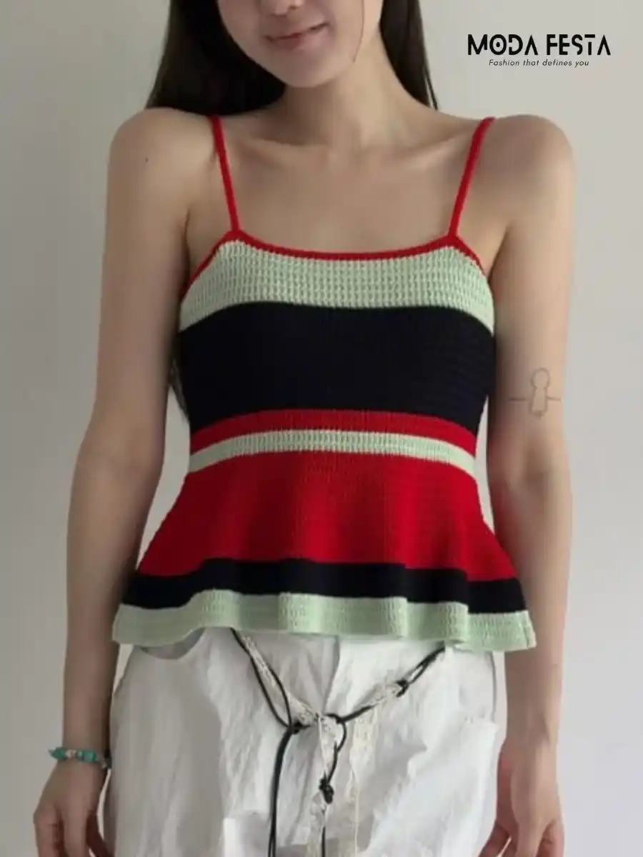 ModaFesta -style-color-knitted-top-red