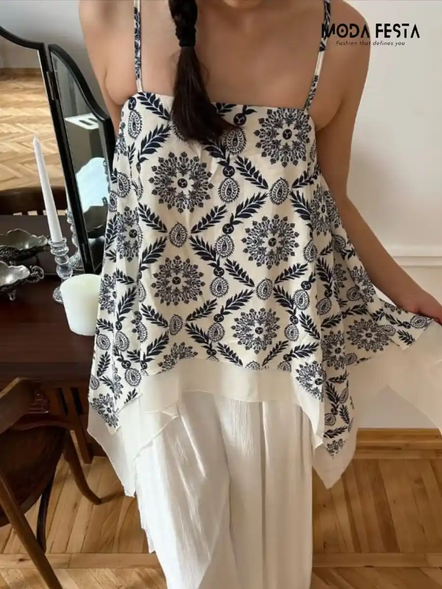 ModaFesta -styling-floral-print-a-line-top-white