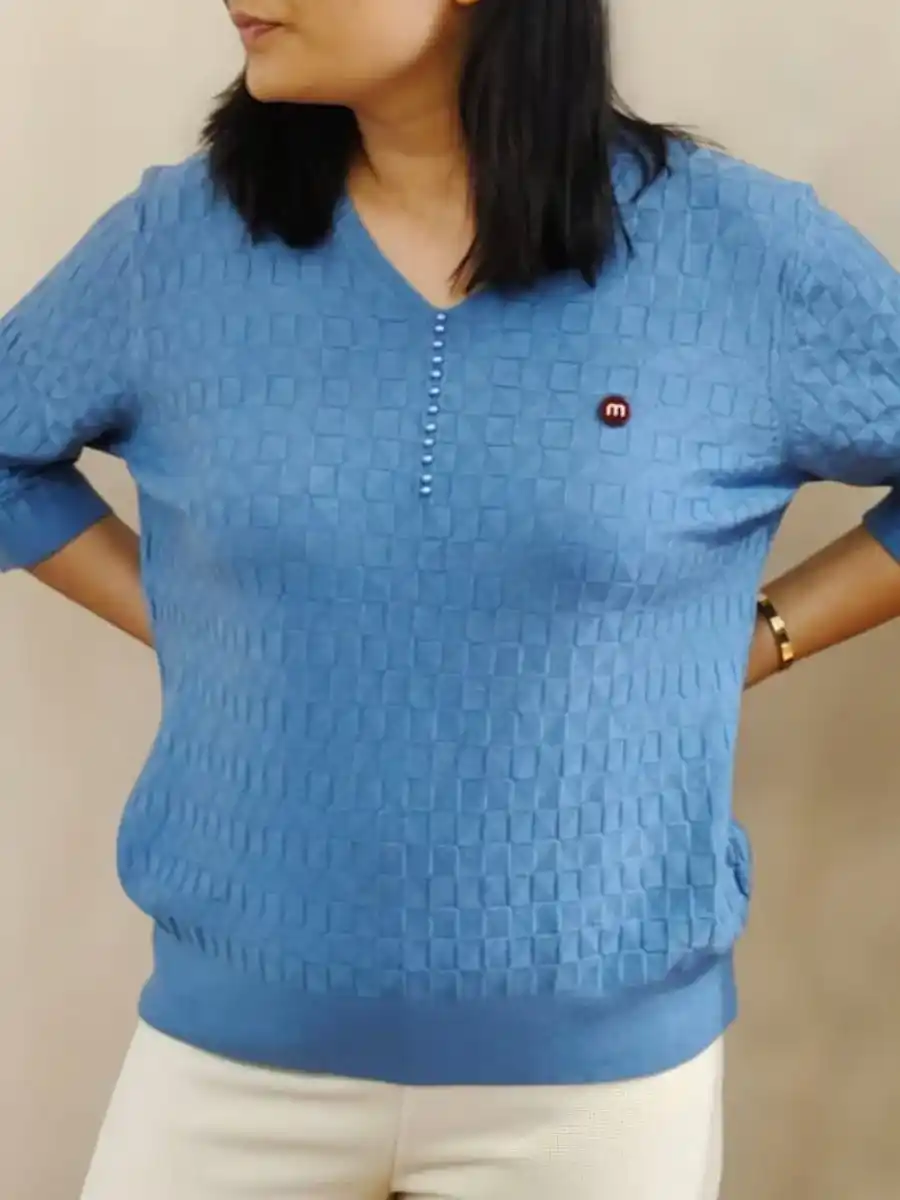 ModaFesta -elegant-cable-v-neck-top-blue