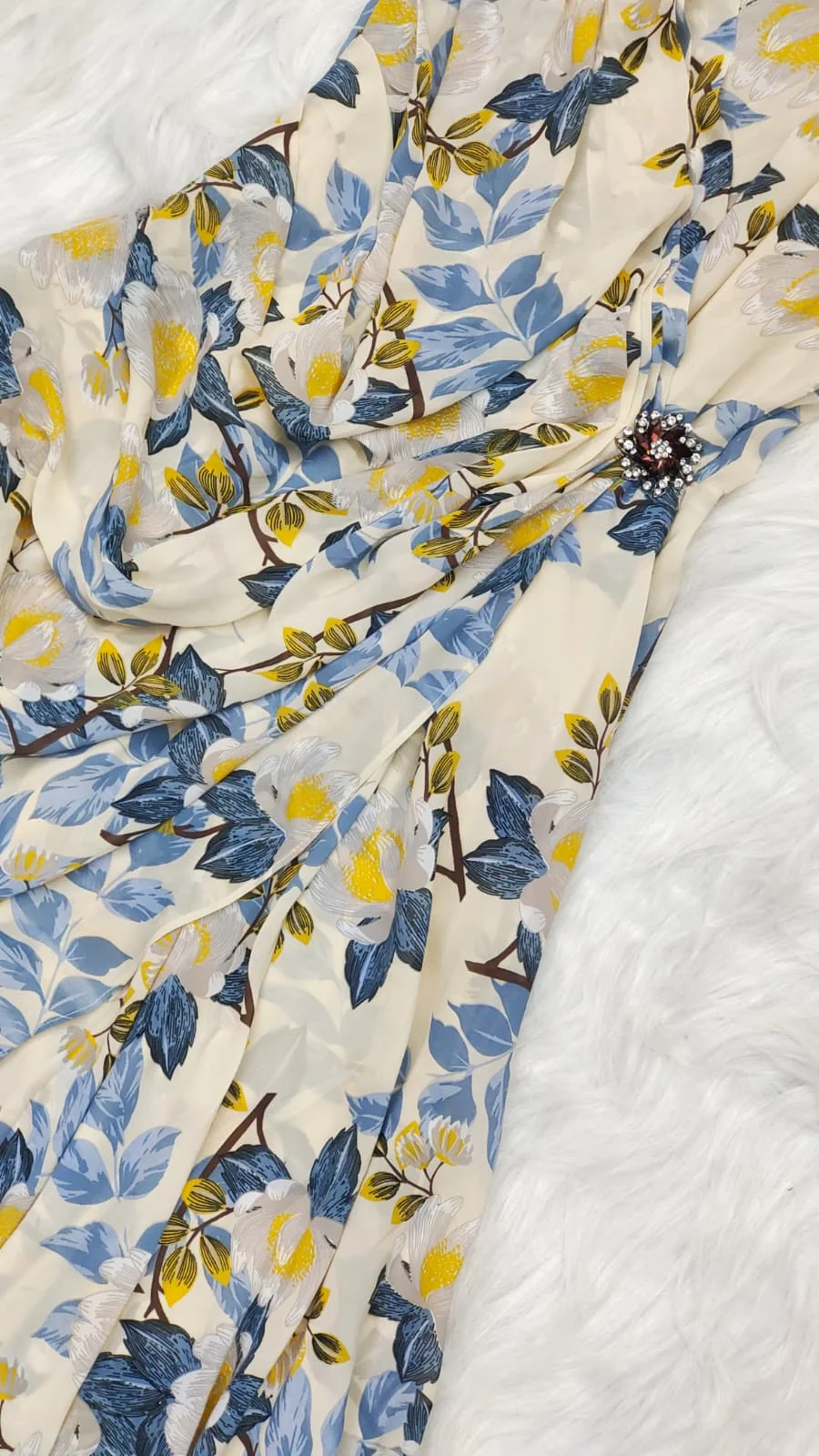 ModaFesta -foxy-statement-dress