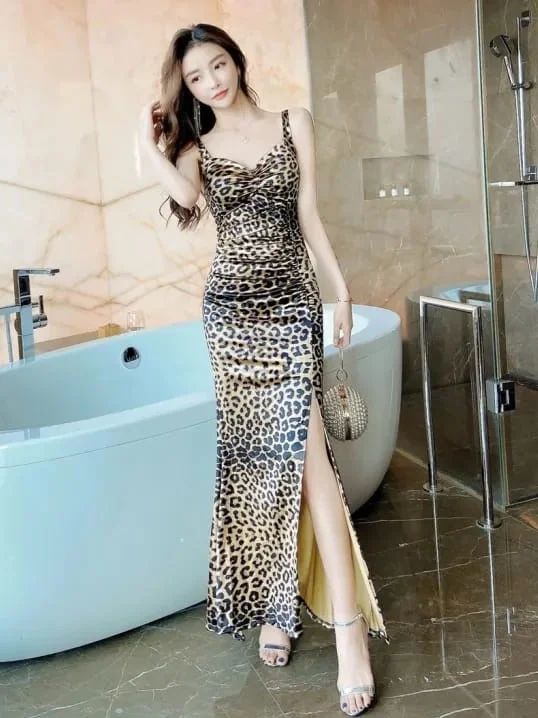 ModaFesta -cheetah-printed-slit-dress