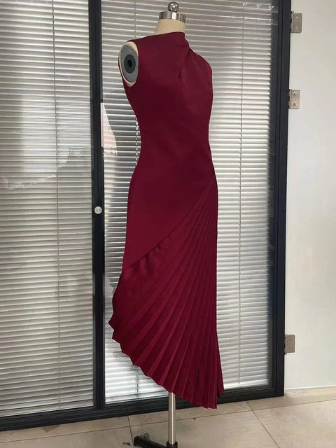 ModaFesta -peirse-luxury-irregular-pleated-evening-dress-maroon