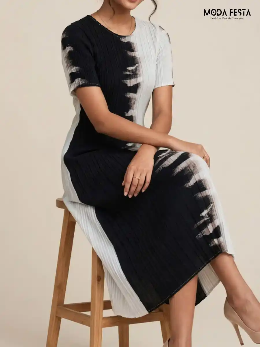 ModaFesta -black-and-white-pleated-casual-dress