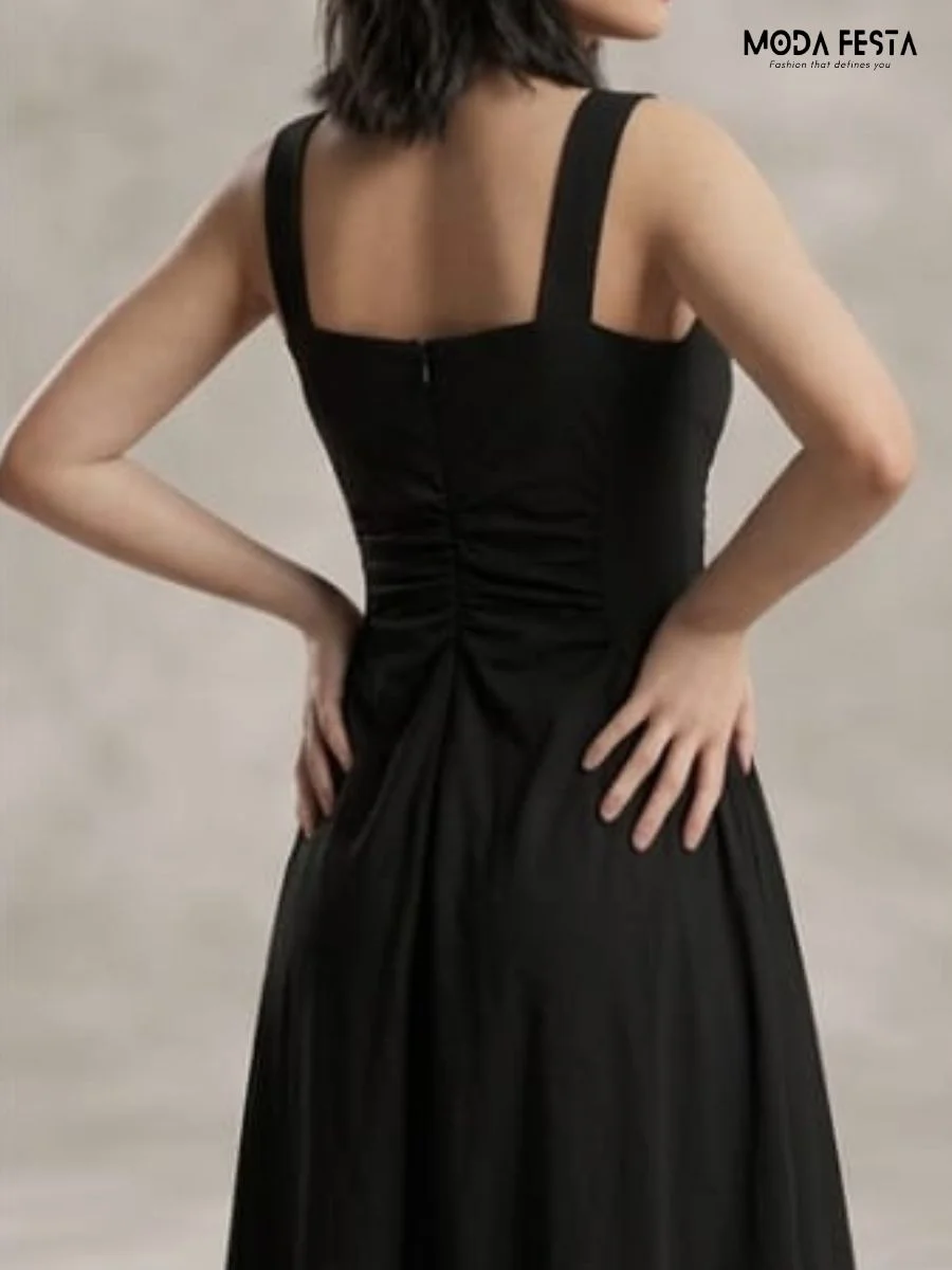 ModaFesta -plain-dress-with-side-ruffle