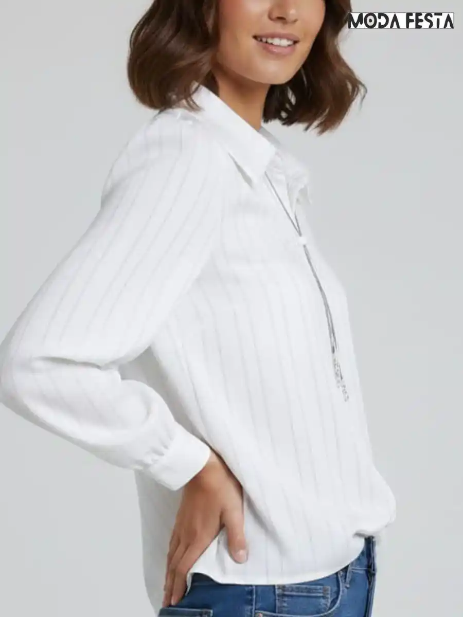 ModaFesta -elegant-top-with-accessories-white