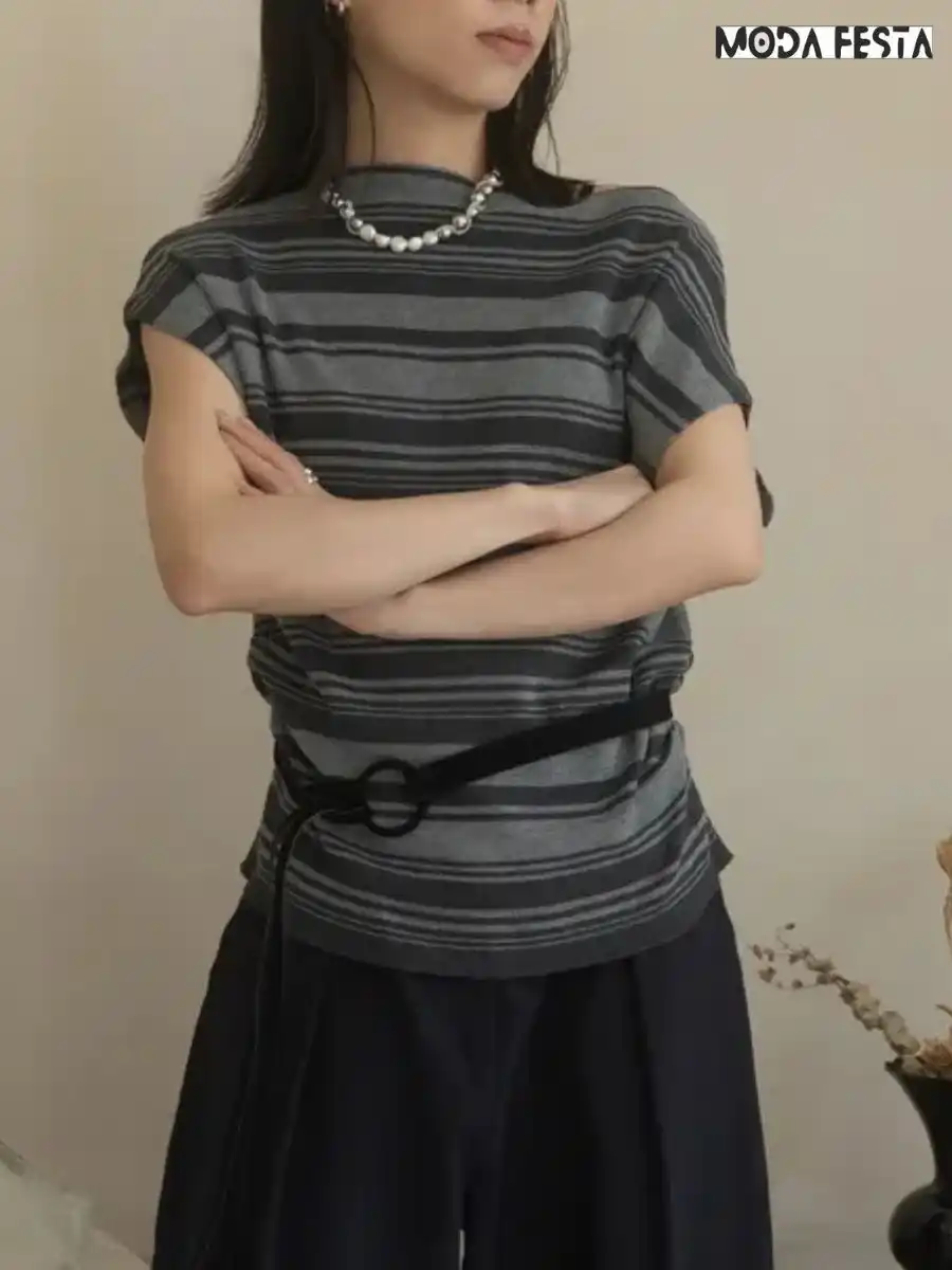 ModaFesta -elegant-grey-striped-knit-top-with-belt