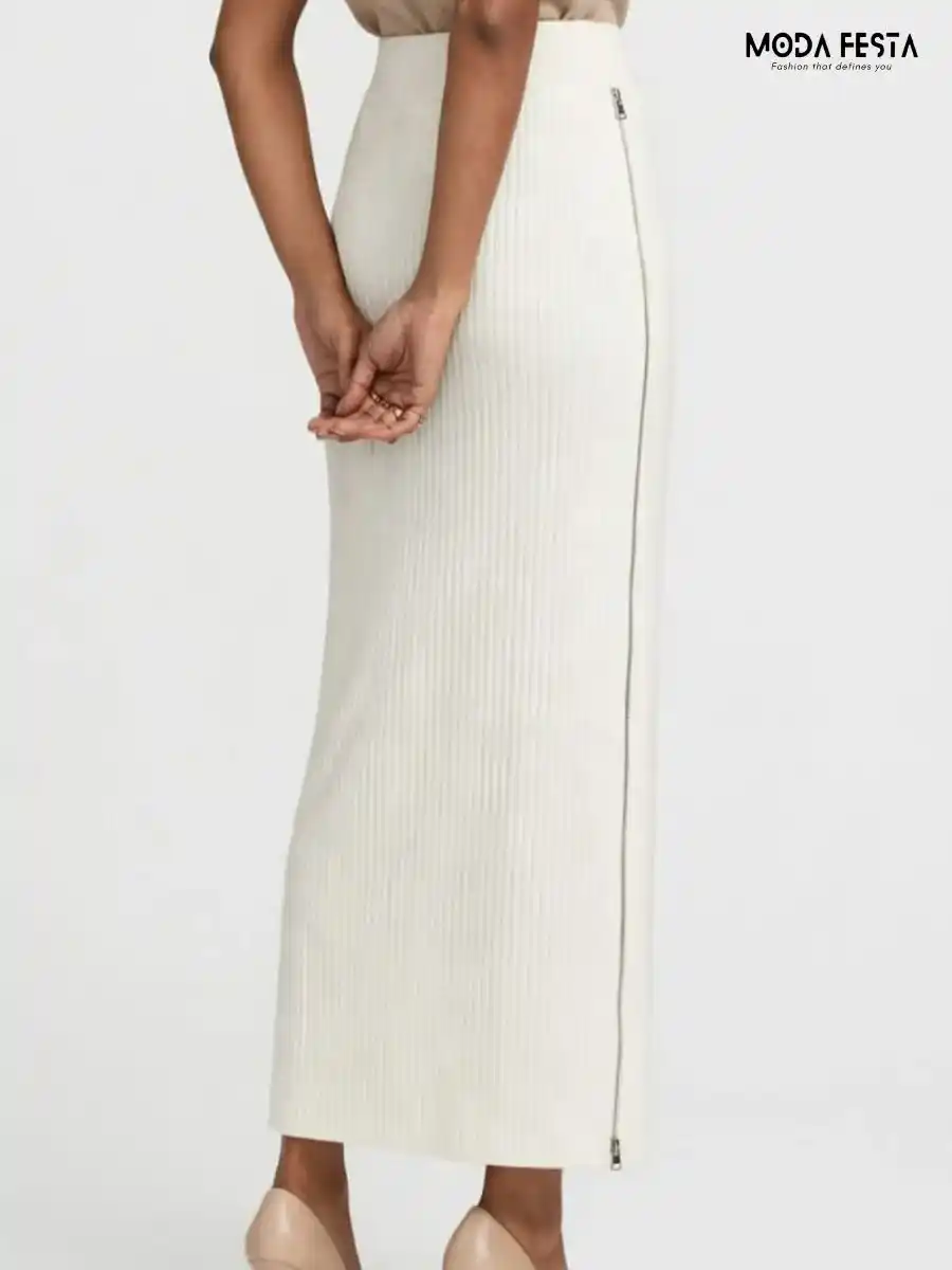 ModaFesta -off-white-ribbed-knit-side-zipper-midi-skirt