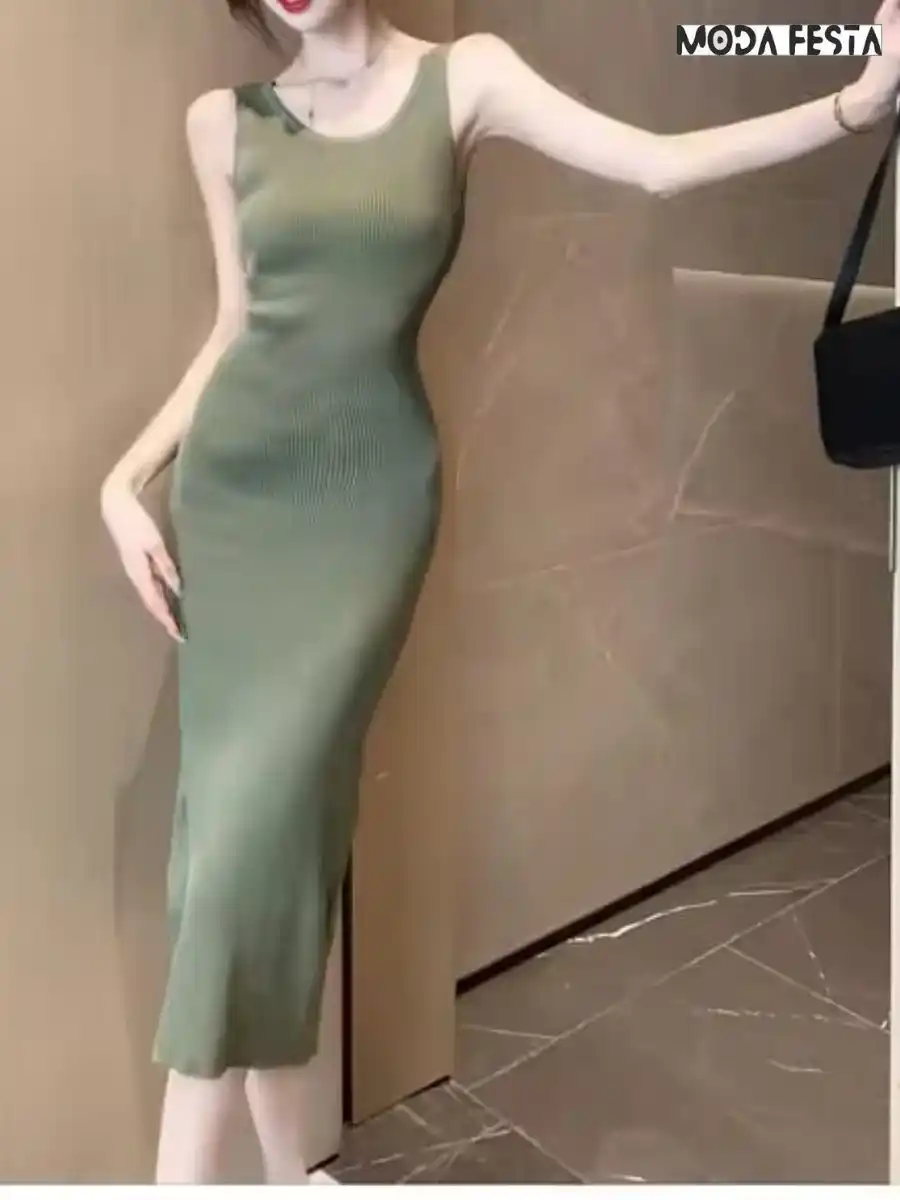 ModaFesta -elegant-back-styling-knit-dress-green