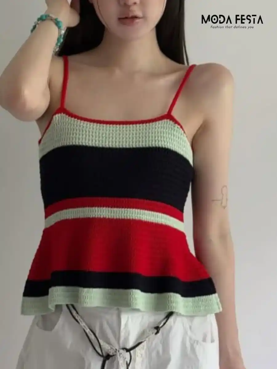 ModaFesta -style-color-knitted-top-red