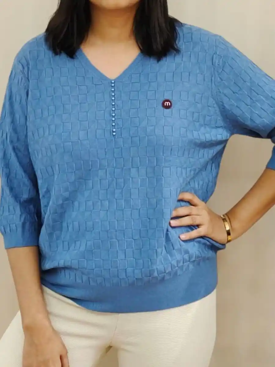 ModaFesta -elegant-cable-v-neck-top-blue