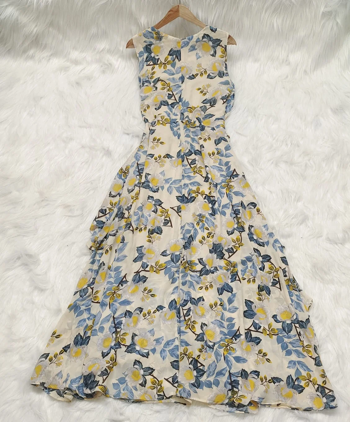 ModaFesta -foxy-statement-dress