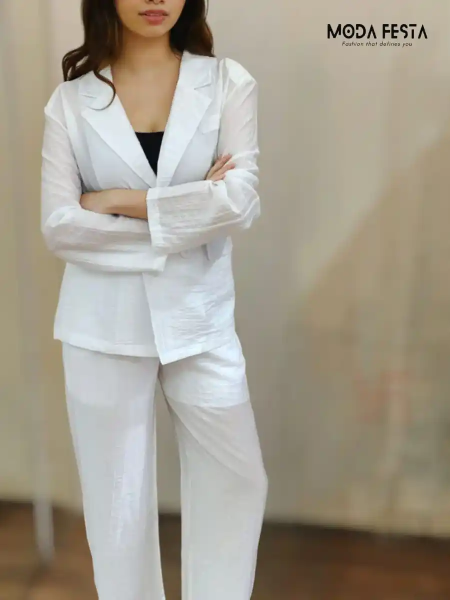 ModaFesta -elegant-white-blazer-coord-set