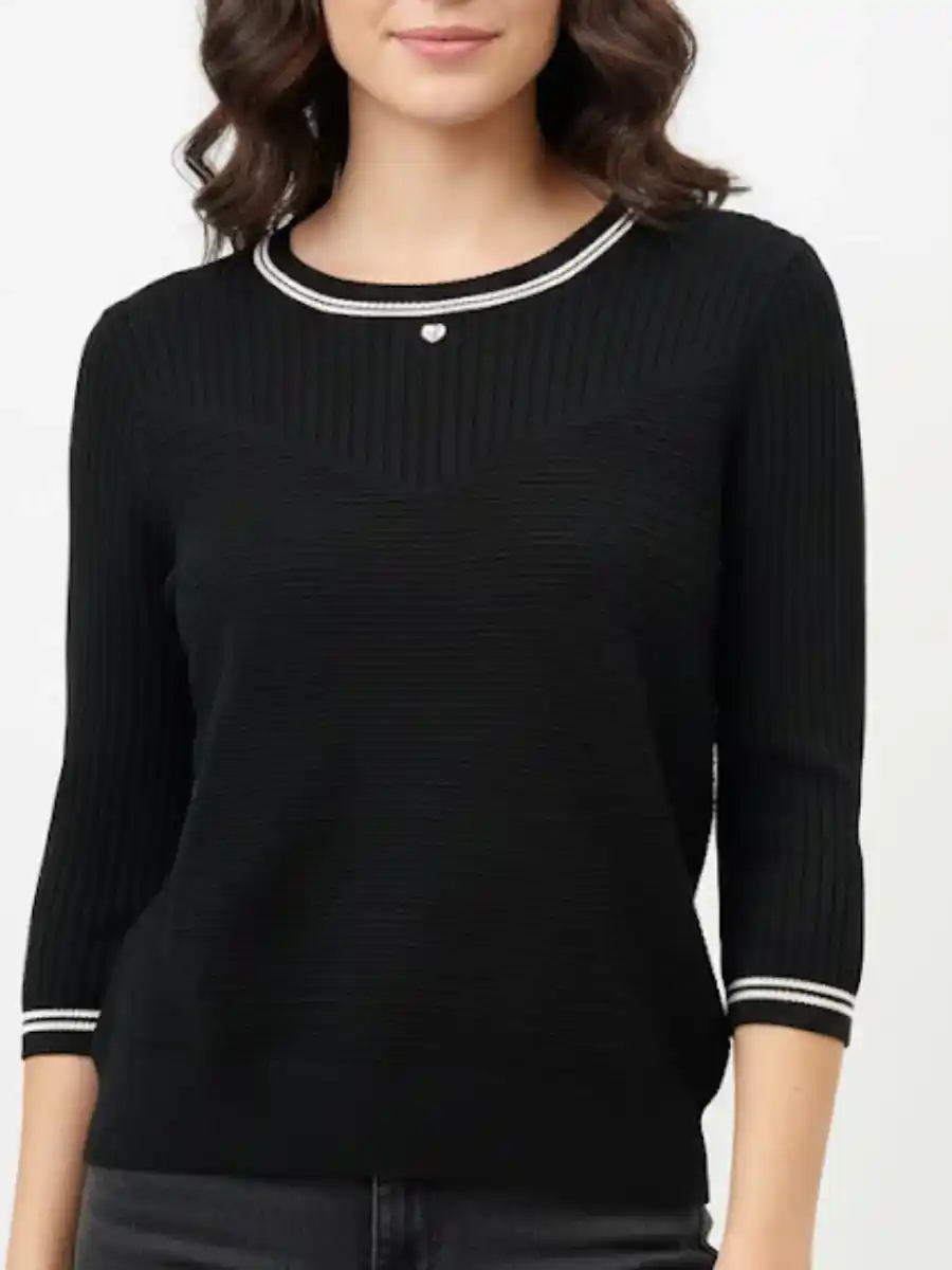 Elegant Round Neck Striped Top