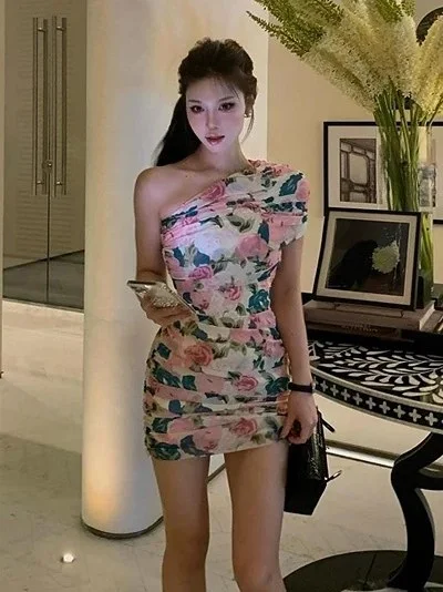 ModaFesta -floral-mini-bodycon-dress-