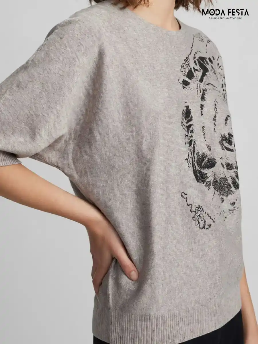 ModaFesta -grey-printed-knit-top