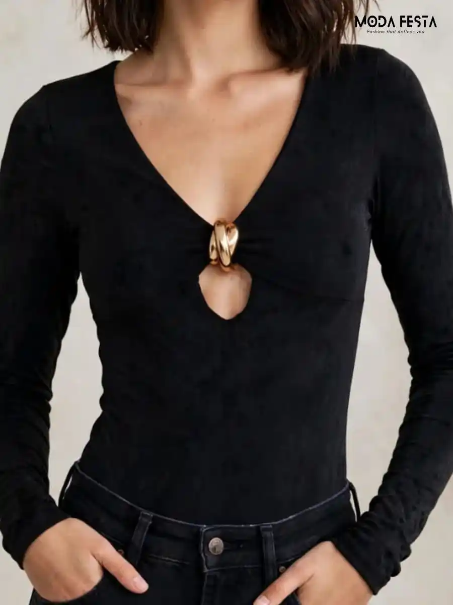 ModaFesta -black-metal-ring-accent-v-neck-top