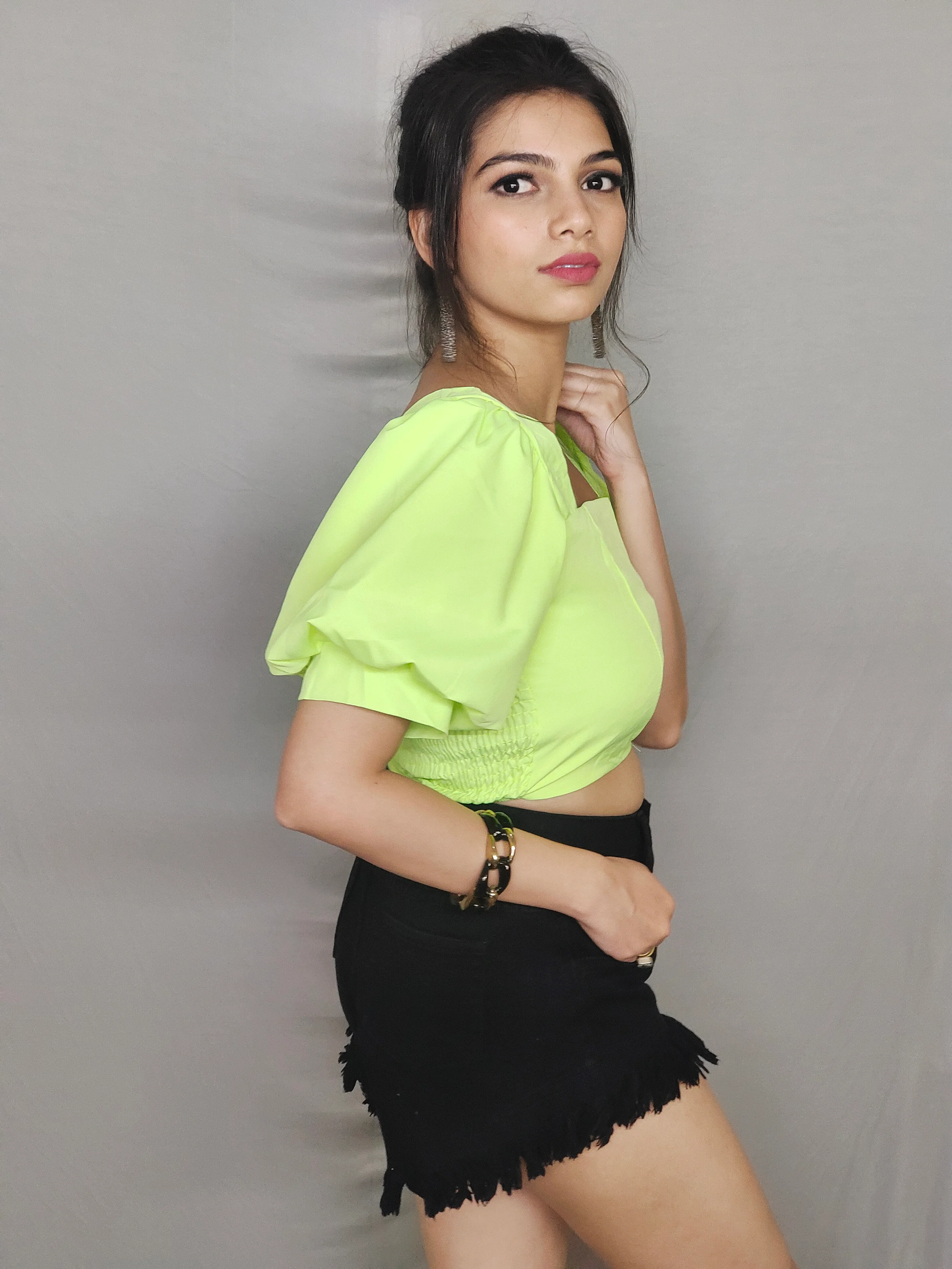 ModaFesta -neon-crop-top