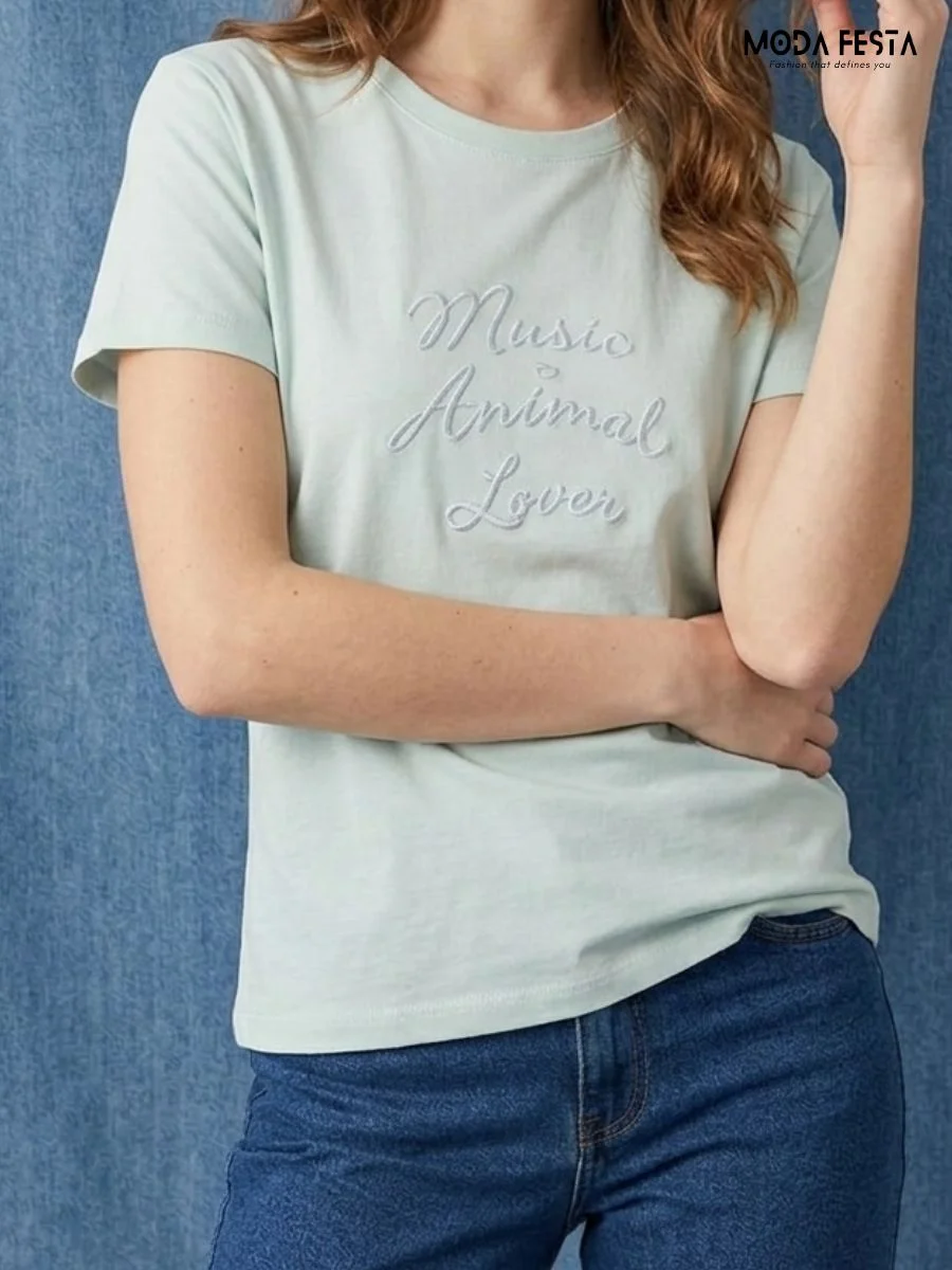 ModaFesta -minimal-embroidered-tshirt-mint